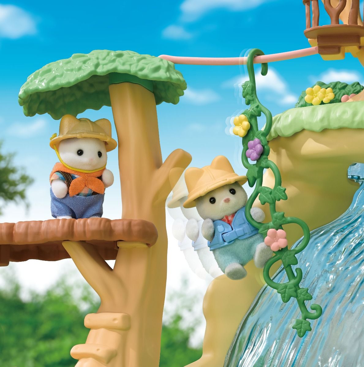 Sylvanian Families - Secret Forest Falls